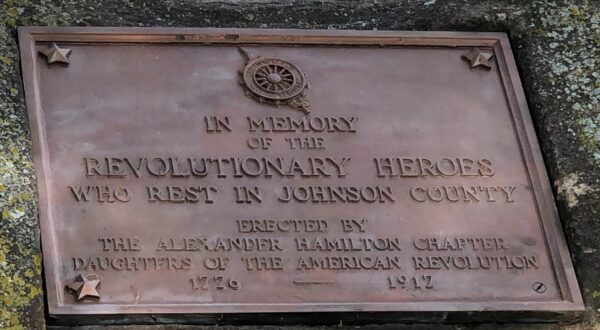 JOHNSON COUNTY REVOLUTIONARY HEROES MEMORIAL PLAQUE