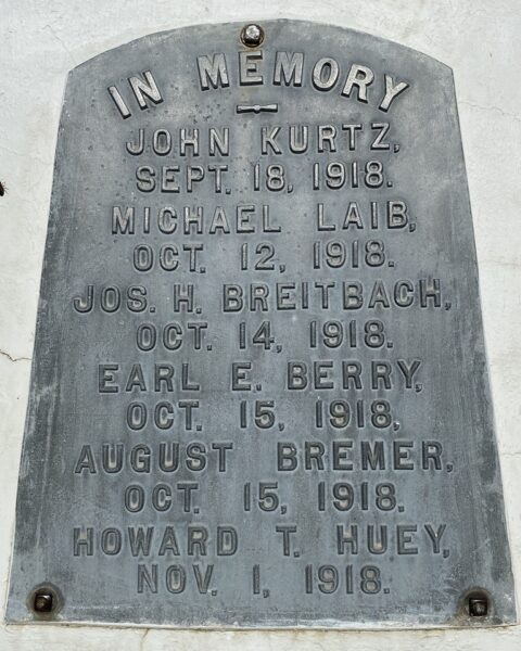 CITIZENS OF DELMONT AND VICINITY WORLD WAR MEMORIAL PLAQUE C