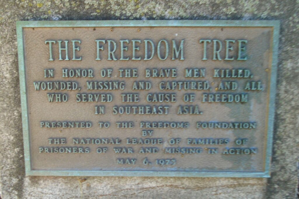 THE FREEDOM TREE SOUTHEAST ASIA WAR MEMORIAL PLAQUE