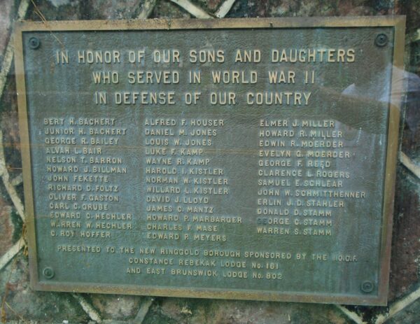 NEW RINGGOLD HONOR ROLL WORLD WAR II MEMORIAL PLAQUE