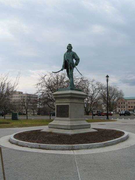 COL. THOMAS KNOWLTON WAR MEMORIAL