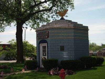 CLAY COUNTY MEMORIAL BUILDING