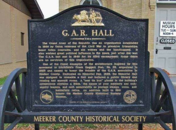 LITCHFIELD G.A.R. HALL MEMORIAL PLAQUE