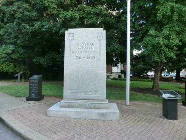 GENERAL GRIFFITYH RUTHERFORD REVOLUTIONARY WAR SOLDIER MEMORIAL