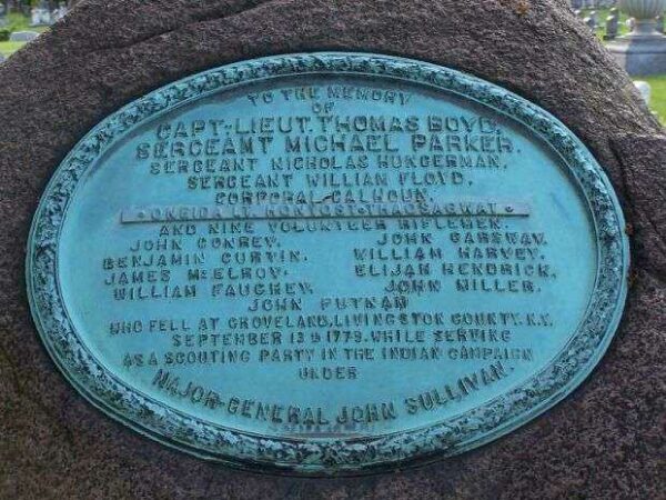 TO THE MEMORY OF THOSE WHO FELL AT GROVELAND MEMORIAL