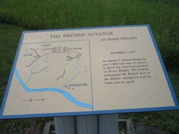 THE BRITISH ADVANCE REVOLUTIONARY WAR MEMORIAL PLAQUE