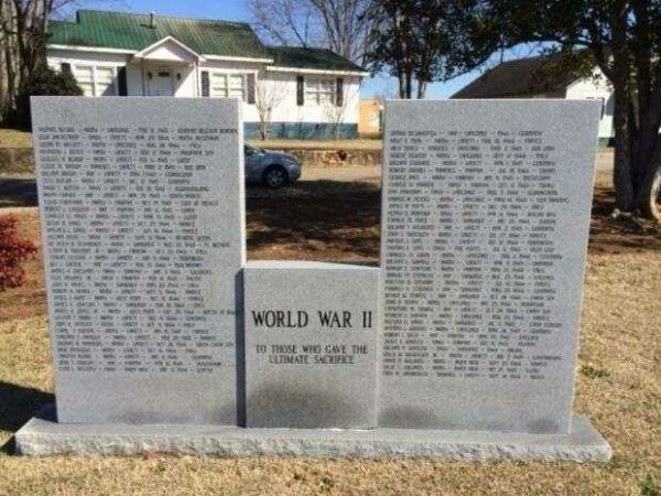 LANGDALE VETERANS MEMORIAL FRONT