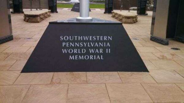 SOUTHWESTERN PENNSYLVANIA WORLD WAR II MEMORIAL ENTRANCE PEDESTAL