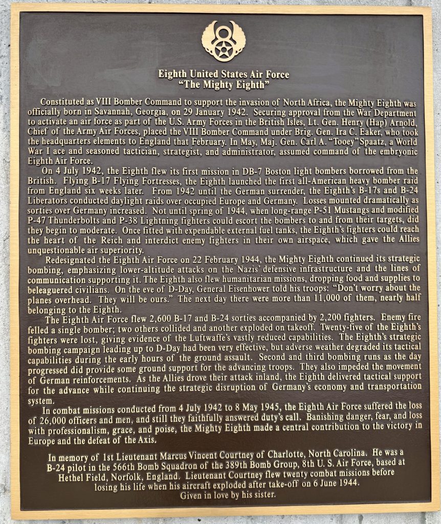 EIGHT UNITED STATES AIR FORCE WAR MEMORIAL PLAQUE
