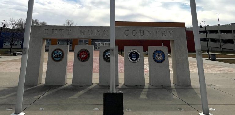 TOWN OF CICERO VETERANS MEMORIAL