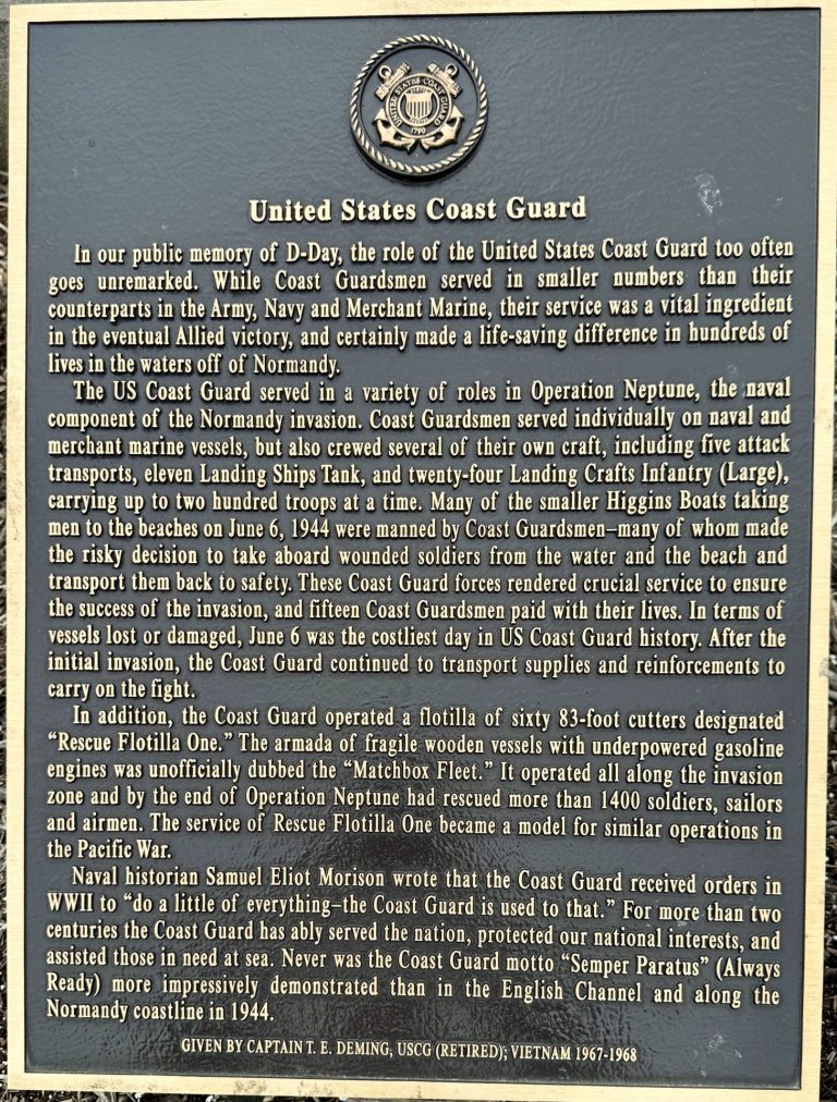 UNITED STATES COAST GUARD WAR MEMORIAL PLAQUE