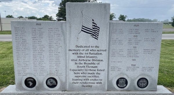 1ST BATTALION, 502ND INFANTRY, 101ST AIRBORNE DIVISION WAR MEMORIAL