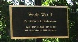 PVT ROBERT E. ROBERTSON WAR MEMORIAL PLAQUE