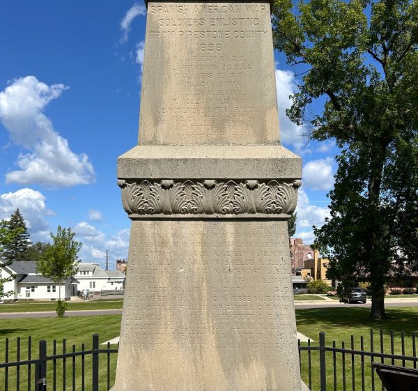 PIPESTONE COUNTY SOLDIERS WAR MEMORIAL SIDE B
