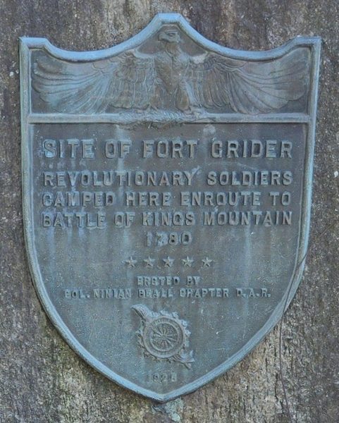 SITE OF FORT GRIDER REVOLUTIONARY WAR MEMORIAL PLAQUE