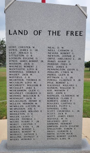 CENTRAL TEXAS VETERANS MEMORIAL STONE D