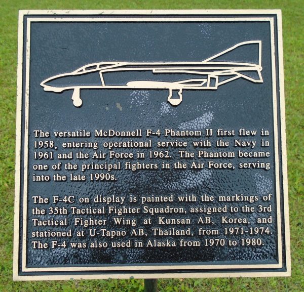 MCDONNELL F-4 PHANTOM II MEMORIAL AIRCRAFT PLAQUE